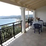 Elli 1 Panoramic View *